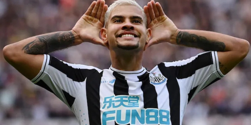 Cầu Thủ Bruno Guimarães