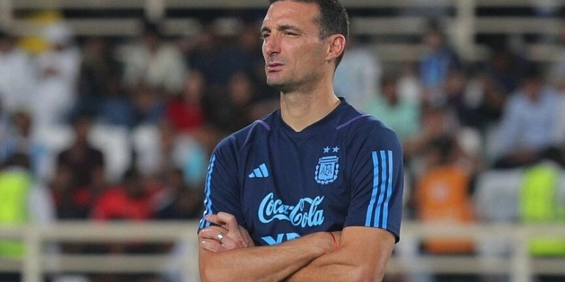 Huấn Luyện Viên Lionel Scaloni
