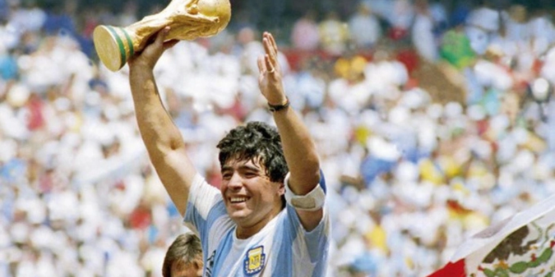 Huyền Thoại Diego Maradona