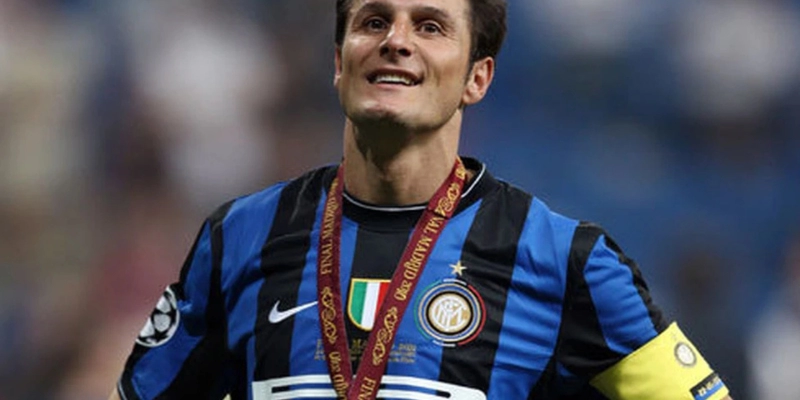Huyền Thoại Javier Zanetti