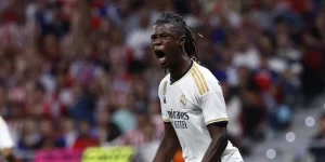 Cầu Thủ Eduardo Camavinga